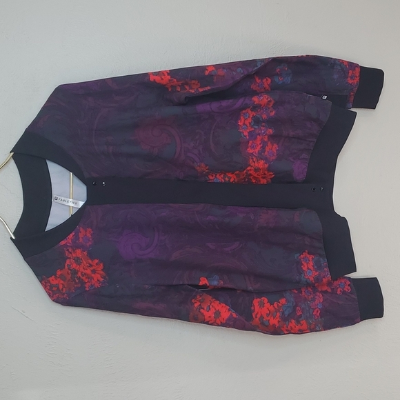 Fabletics Ithaca Jacket in Romantic Print Bomber Athletic Size Large - Picture 1 of 9